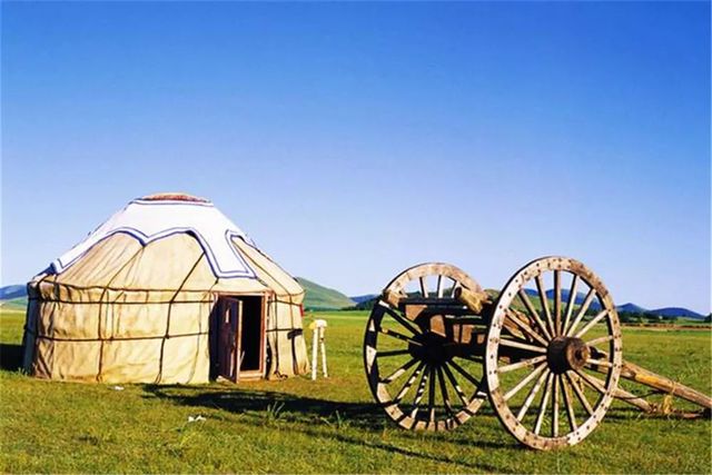 乾港集團(tuán)高層草原自駕游 乾港集團(tuán)高層草原自駕游