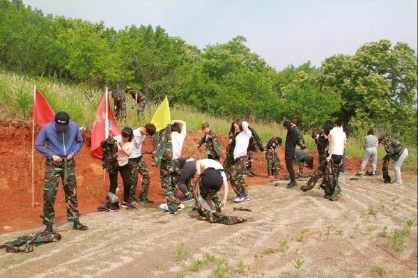 乾港集團(tuán),乾港官網(wǎng),乾港網(wǎng)絡(luò),室內(nèi)空氣凈化公司 乾港集團(tuán),乾港官網(wǎng),乾港網(wǎng)絡(luò),室內(nèi)空氣凈化公司