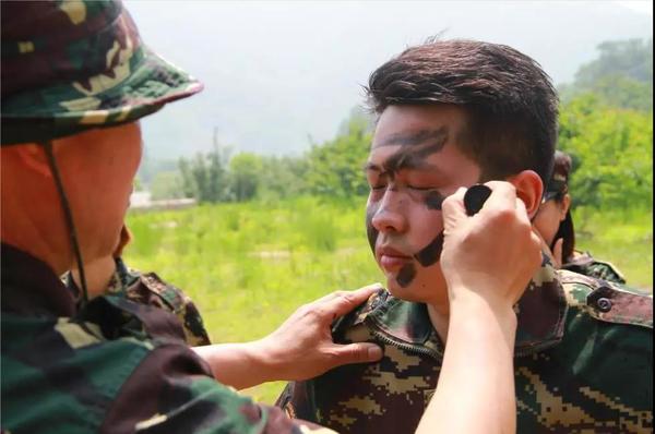 乾港集團(tuán),乾港官網(wǎng),乾港網(wǎng)絡(luò),室內(nèi)空氣凈化公司 乾港集團(tuán),乾港官網(wǎng),乾港網(wǎng)絡(luò),室內(nèi)空氣凈化公司